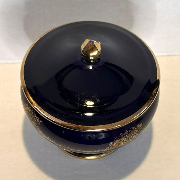 Cobalt Blue & Gold Lidded Porcelain Vanity Dish With Floral Design Made In Japan - Picture 7 of 9